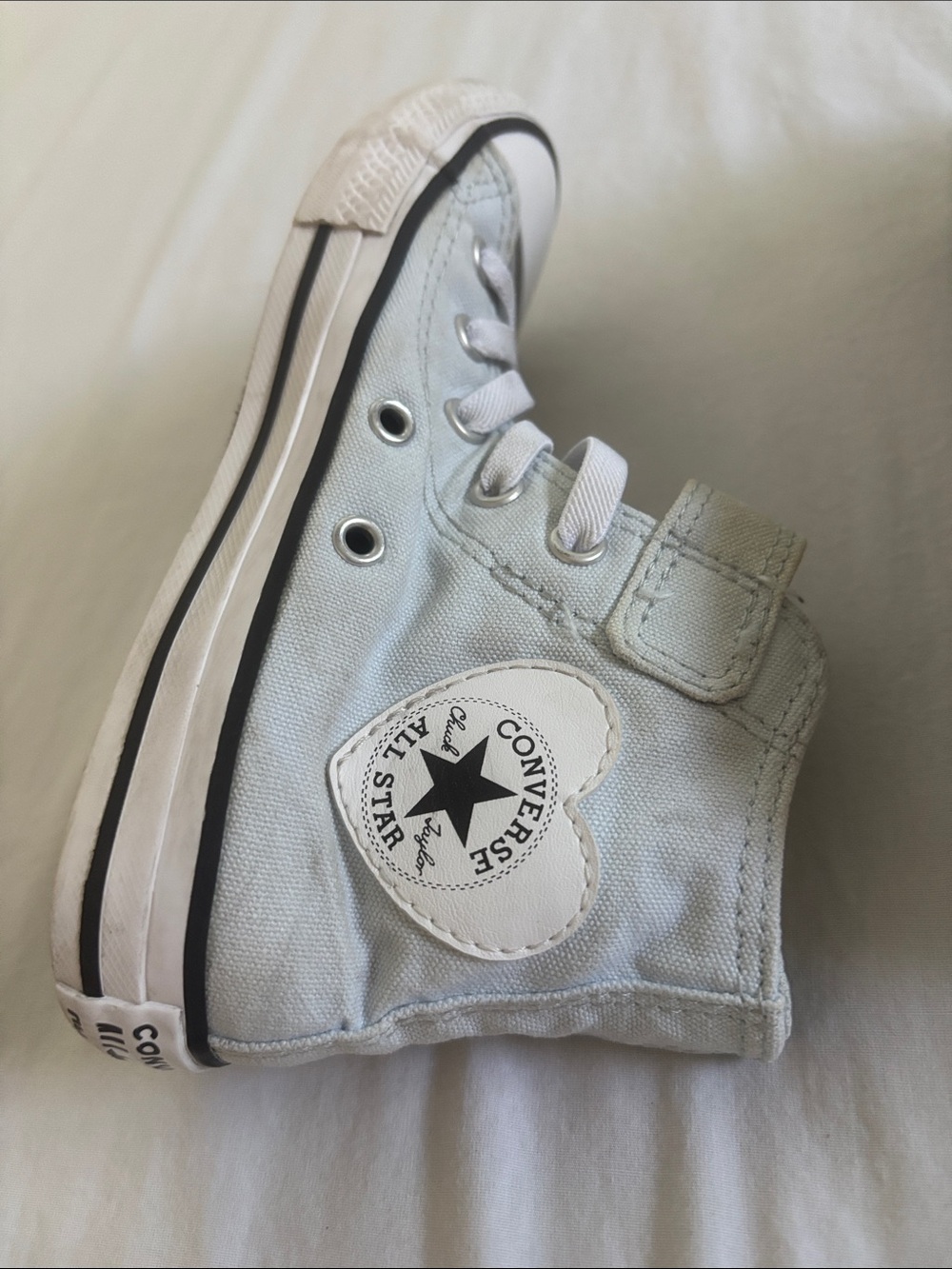 Converse Kids White High-Top Sneakers with Multicolor Heart Accents - Picture 6 of 7